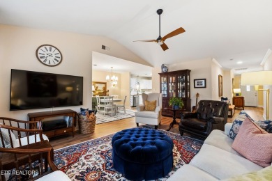 Charming Updated Condo in North Knox - All Brick, One Level, End on Whittle Springs Golf Course in Tennessee - for sale on GolfHomes.com, golf home, golf lot