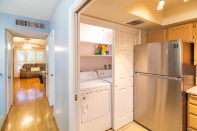 Spacious 2-story, 2 bed, 3 bath home just steps from a Yuma golf on Yuma Golf and Country Club in Arizona - for sale on GolfHomes.com, golf home, golf lot