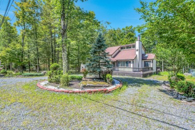 Won't you be my neighbor?  Come live on our circle in this happy on The Hideout Golf in Pennsylvania - for sale on GolfHomes.com, golf home, golf lot