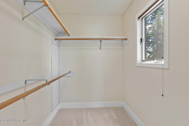 This beautifully updated 4 bed / 3 bath home sits on a spacious on Hayden Lake Country Club in Idaho - for sale on GolfHomes.com, golf home, golf lot
