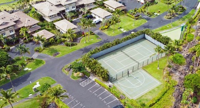 This ground-floor villa sits right on the golf course in Hali'i on Waikoloa Beach Resort Golf Course in Hawaii - for sale on GolfHomes.com, golf home, golf lot