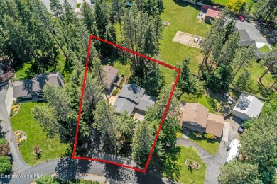 This beautifully updated 4 bed / 3 bath home sits on a spacious on Hayden Lake Country Club in Idaho - for sale on GolfHomes.com, golf home, golf lot