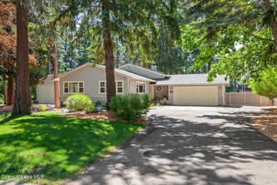 This beautifully updated 4 bed / 3 bath home sits on a spacious on Hayden Lake Country Club in Idaho - for sale on GolfHomes.com, golf home, golf lot