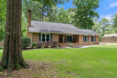 A beautiful 2 story brick home with over 2000 square feet on the on Twin City Country Club in Georgia - for sale on GolfHomes.com, golf home, golf lot