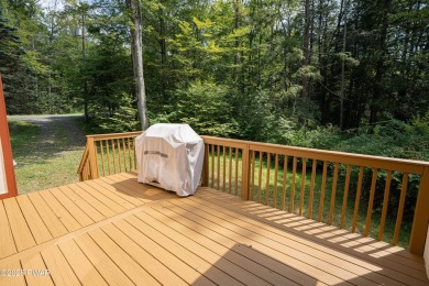 Discover this beautifully maintained contemporary home in The on The Hideout Golf in Pennsylvania - for sale on GolfHomes.com, golf home, golf lot