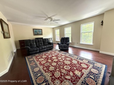 Move-in ready 3 bedroom, 2.5 bath updated & upgraded condo in on Sand Springs Country Club in Pennsylvania - for sale on GolfHomes.com, golf home, golf lot