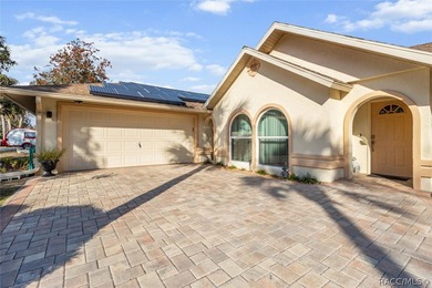 Wake up to fairway views and end your day soaking in the hot on Plantation Inn and Golf Resort  in Florida - for sale on GolfHomes.com, golf home, golf lot