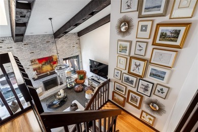 This Tastefully Furnished Townhome in the Lakes of Deer Creek is on Deer Creek Golf Club in Florida - for sale on GolfHomes.com, golf home, golf lot