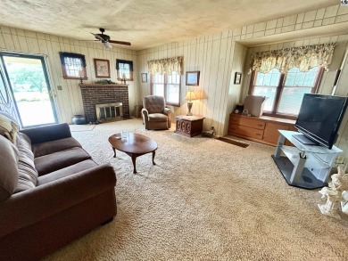 Welcome to 202 S. Maple St! This cozy 3 bedroom, 1 bath home on The Links at Pretty Prairie in Kansas - for sale on GolfHomes.com, golf home, golf lot