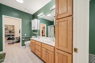 Live the Fairfield Glade Lifestyle! This 3 bedrooom 2 bathroom on Heatherhurst Golf Course in Tennessee - for sale on GolfHomes.com, golf home, golf lot