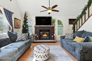 This beautifully maintained 3-bedroom, 2-bath chalet is tucked on The Hideout Golf in Pennsylvania - for sale on GolfHomes.com, golf home, golf lot