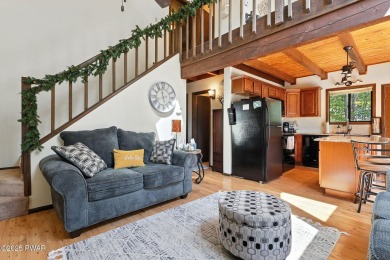 This beautifully maintained 3-bedroom, 2-bath chalet is tucked on The Hideout Golf in Pennsylvania - for sale on GolfHomes.com, golf home, golf lot