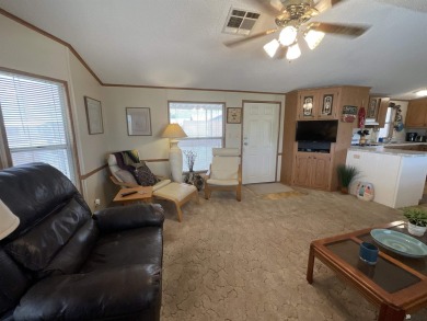 Welcome to easy living! This cozy and clean 2 bed, 2 bath on Butterfield Golf Course in Arizona - for sale on GolfHomes.com, golf home, golf lot