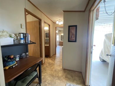 Welcome to easy living! This cozy and clean 2 bed, 2 bath on Butterfield Golf Course in Arizona - for sale on GolfHomes.com, golf home, golf lot
