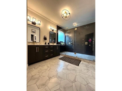 Stunning Fully Remodeled Home with High-End Modern Finishes! on Stewart Peninsula Golf Course in Texas - for sale on GolfHomes.com, golf home, golf lot