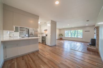 ESCAPE TO COUNTRY PARADISE WITHOUT SACRIFICING CONVENIENCE! This on Palo Cedro Golf Club in California - for sale on GolfHomes.com, golf home, golf lot
