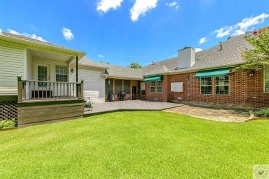 This exceptional 4-bedroom, 3.5-bathroom home is located on a on Northridge Country Club in Texas - for sale on GolfHomes.com, golf home, golf lot