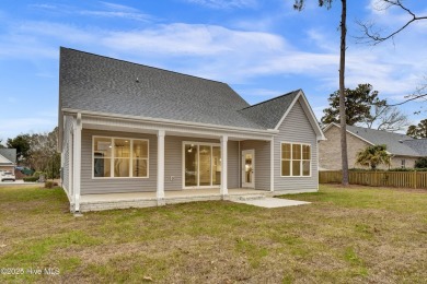 Introducing a stunning 2,715 Sqft Elizabeth floor plan.  This on North Shore Country Club in North Carolina - for sale on GolfHomes.com, golf home, golf lot