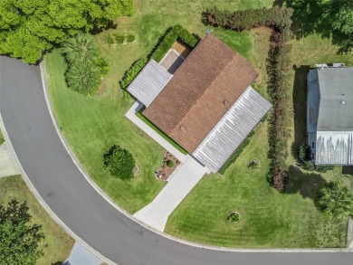 Under contract-accepting backup offers. AMAZING VALUE IN THE on El Diablo Executive Golf Course in Florida - for sale on GolfHomes.com, golf home, golf lot