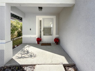 Welcome to this beautifully maintained 3-bedroom, 2-bathroom on Heritage Isles Golf and Country Club in Florida - for sale on GolfHomes.com, golf home, golf lot