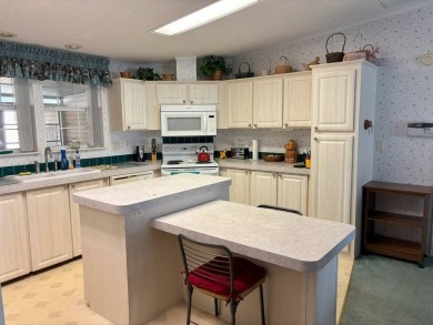 Discover Your Dream Home in Four Lakes Golf & Country Club on Four Lakes Golf Club in Florida - for sale on GolfHomes.com, golf home, golf lot