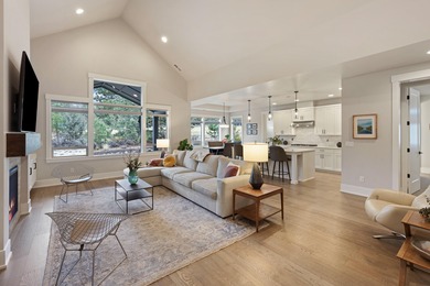 The one you've been waiting for has come on the scene! Desirable on  in Oregon - for sale on GolfHomes.com, golf home, golf lot