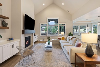 The one you've been waiting for has come on the scene! Desirable on Rivers Edge Golf Resort in Oregon - for sale on GolfHomes.com, golf home, golf lot