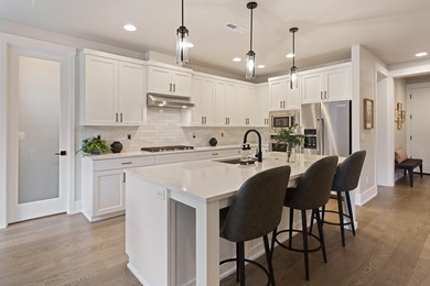 The one you've been waiting for has come on the scene! Desirable on Rivers Edge Golf Resort in Oregon - for sale on GolfHomes.com, golf home, golf lot