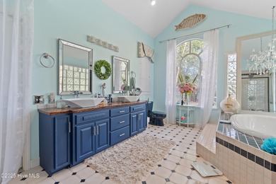 Welcome to this beautiful 3-bedroom, 2 1/2 bath home perfectly on Lockwood Folly Country Club in North Carolina - for sale on GolfHomes.com, golf home, golf lot