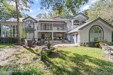 Welcome to this beautiful 3-bedroom, 2 1/2 bath home perfectly on Lockwood Folly Country Club in North Carolina - for sale on GolfHomes.com, golf home, golf lot