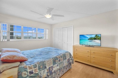 Prime Palm Aire location! Spacious 2BR/2BA residence offering on  in Florida - for sale on GolfHomes.com, golf home, golf lot