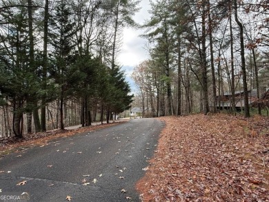 Beautiful and nice-laying lot located in the upscale community on White Path Golf Club in Georgia - for sale on GolfHomes.com, golf home, golf lot
