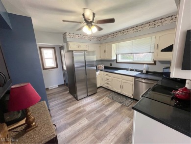 Looking for a change in lifestyle? Welcome to 39 Pueblo Trail on Lake Mohawk Golf Club in Ohio - for sale on GolfHomes.com, golf home, golf lot
