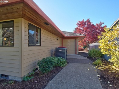 Welcome to this well maintained one level home on Michelbrook on Michelbook Country Club in Oregon - for sale on GolfHomes.com, golf home, golf lot