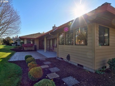 Welcome to this well maintained one level home on Michelbrook on Michelbook Country Club in Oregon - for sale on GolfHomes.com, golf home, golf lot