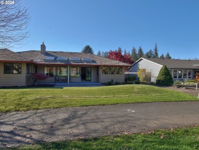 Welcome to this well maintained one level home on Michelbrook on Michelbook Country Club in Oregon - for sale on GolfHomes.com, golf home, golf lot