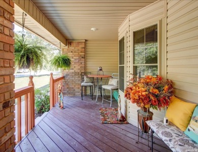 Discover this charming home in an active, quiet community.  As on Diamondhead Golf and Country Club in Arkansas - for sale on GolfHomes.com, golf home, golf lot