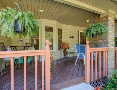 Discover this charming home in an active, quiet community.  As on Diamondhead Golf and Country Club in Arkansas - for sale on GolfHomes.com, golf home, golf lot