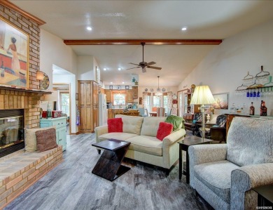 Discover this charming home in an active, quiet community.  As on Diamondhead Golf and Country Club in Arkansas - for sale on GolfHomes.com, golf home, golf lot