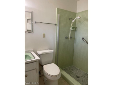 2 bedroom 2 bath CONDO with large family/entertainment room as on Lehigh Resort Club in Florida - for sale on GolfHomes.com, golf home, golf lot