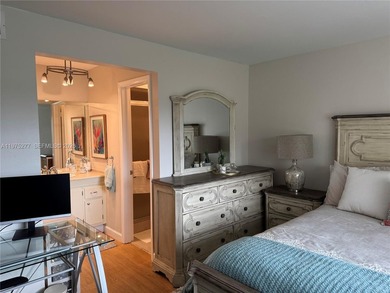 Beautiful and spacious 2BR/2Bath condo, larger than the standard on Sunrise Lakes Phase III in Florida - for sale on GolfHomes.com, golf home, golf lot