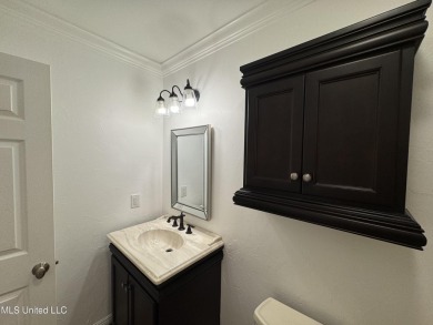 Spacious 3-Bedroom Home in Prime Diamondhead Location - Move-In on Diamondhead Country Club in Mississippi - for sale on GolfHomes.com, golf home, golf lot