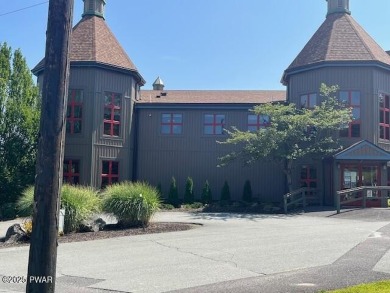 One of the few easily buildable lots available in the on Lords Valley Country Club, Inc in Pennsylvania - for sale on GolfHomes.com, golf home, golf lot