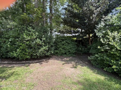 Spacious 3-Bedroom Home in Prime Diamondhead Location - Move-In on Diamondhead Country Club in Mississippi - for sale on GolfHomes.com, golf home, golf lot