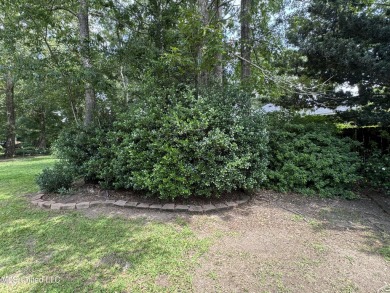 Spacious 3-Bedroom Home in Prime Diamondhead Location - Move-In on Diamondhead Country Club in Mississippi - for sale on GolfHomes.com, golf home, golf lot