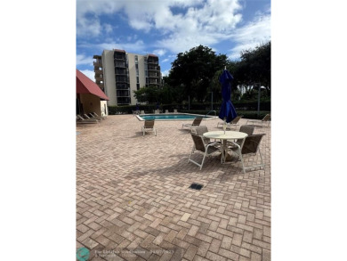 PRICE REDUCED! PRIME AVENTURA LOCATION. PRICELESS VIEWS FROM on Turnberry Isle Resort and Club in Florida - for sale on GolfHomes.com, golf home, golf lot