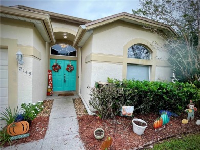 Ekana Green Pool Home for Sale in Oviedo Florida!!  Location on Twin Rivers Golf Club in Florida - for sale on GolfHomes.com, golf home, golf lot