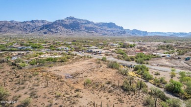 Discover the perfect blend of space and convenience with this on Gold Canyon Golf Resort - Sidewinder in Arizona - for sale on GolfHomes.com, golf home, golf lot