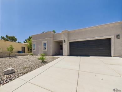 Welcome to this beautifully crafted townhome, ideally situated on Mesa Del Sol Golf Club in Arizona - for sale on GolfHomes.com, golf home, golf lot