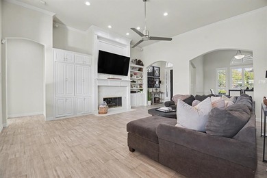 This beautifully upgraded single-family home is the perfect on Riverchase Golf Club in Texas - for sale on GolfHomes.com, golf home, golf lot